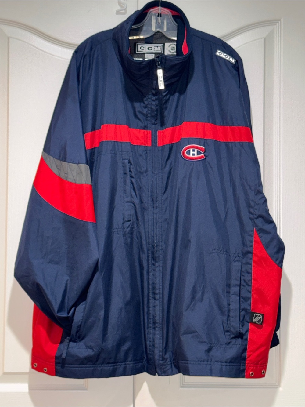 Vintage CCM Montreal Canadiens Full-Zip Windbreaker Jacket Men's XL